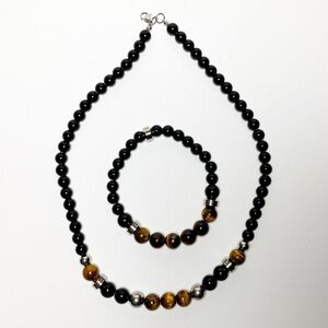 AVON STUDIO 1886 
MENS BEADED TIGER EYE CHOKER NECKLACE & 
STRETCH BRACELET